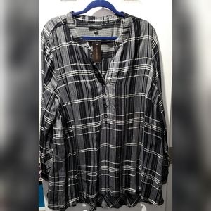 Lane Bryant long sleeved pullover